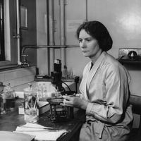Dr. Isabella Gordon